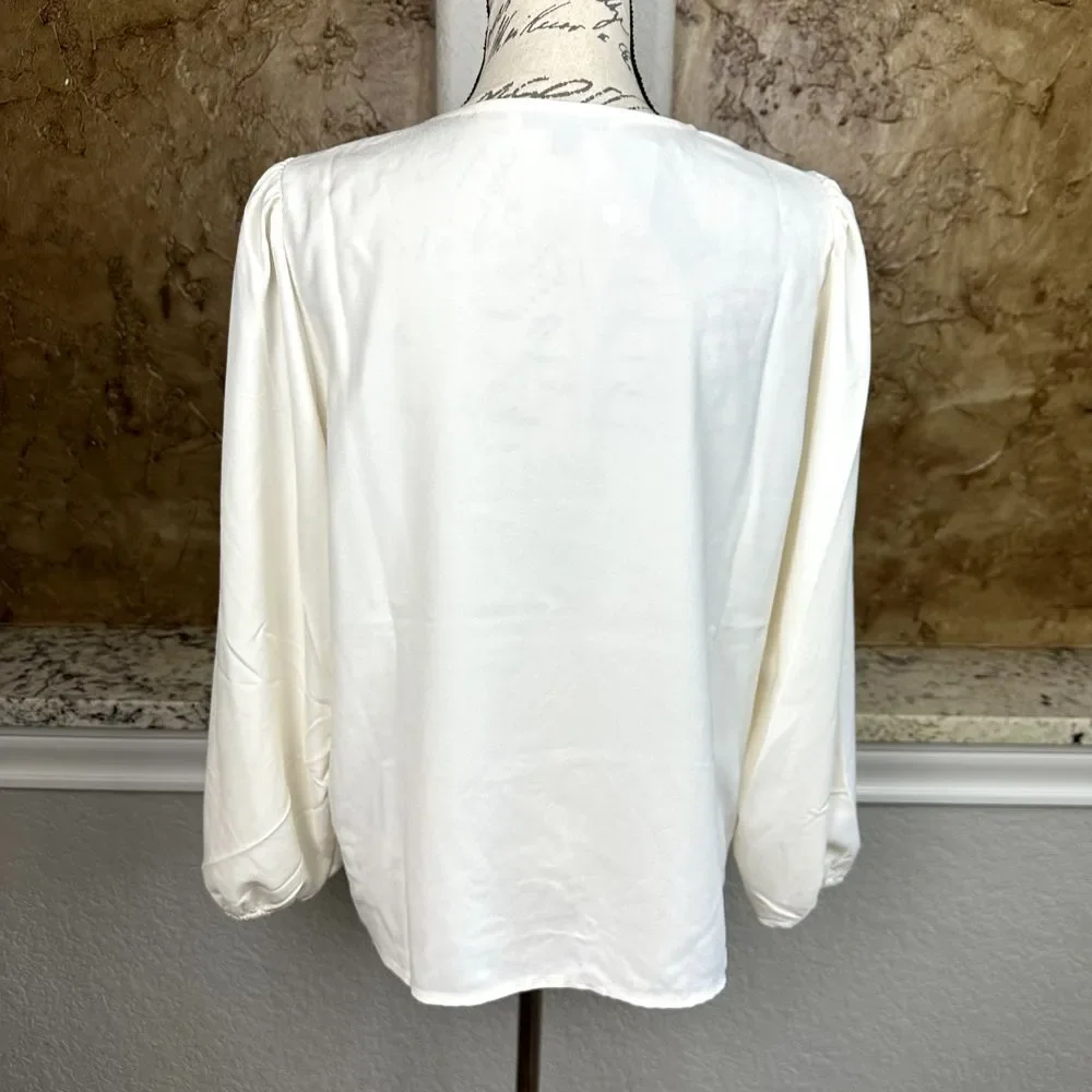 NWT J. Crew Puff Sleeve Satin Back Crepe Top‎ Women's Medium Keyhole Long Sleeve
